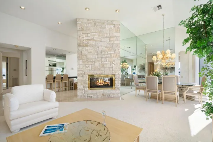 22-web-or-mls-RZInverness_2023_022