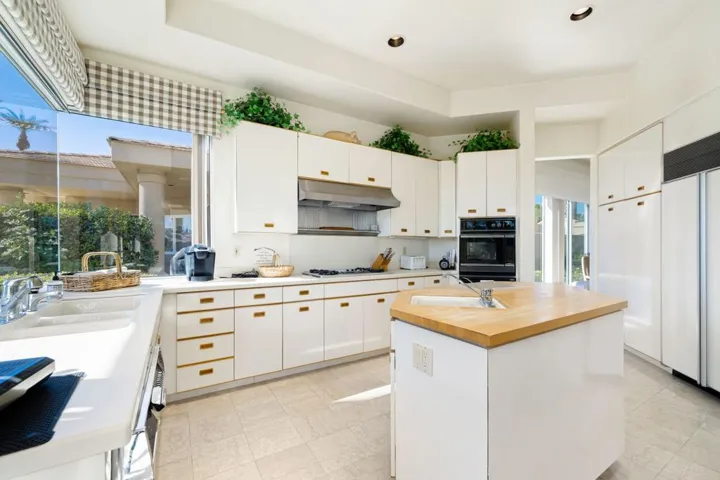 32-web-or-mls-RZInverness_2023_032
