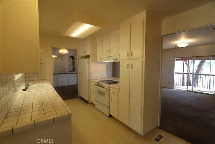 13201 Sampson Drive, Clearlake, California 95424