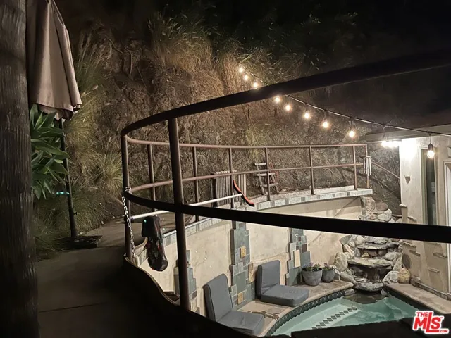 6649 Cahuenga Terrace, Los Angeles, California 90068