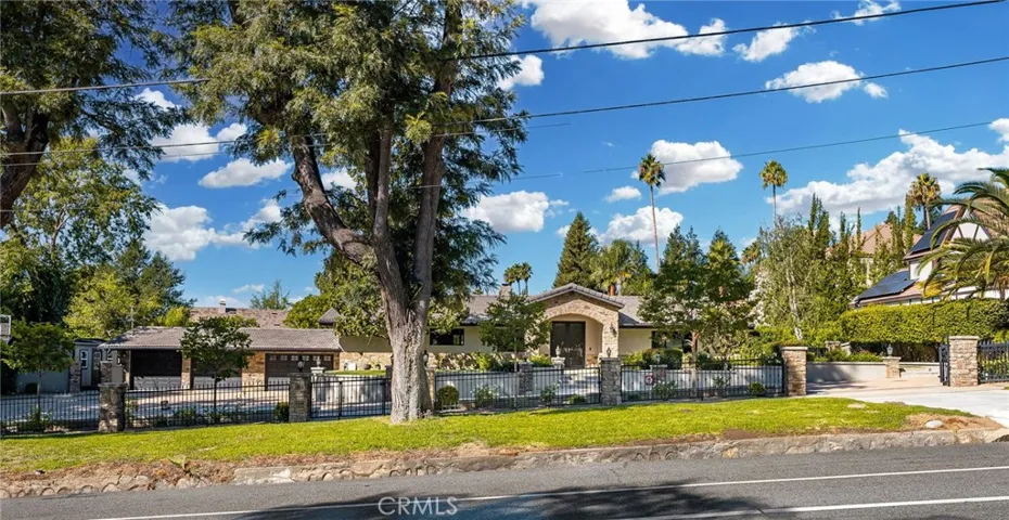 2381 N Euclid Avenue, Upland, California 91784