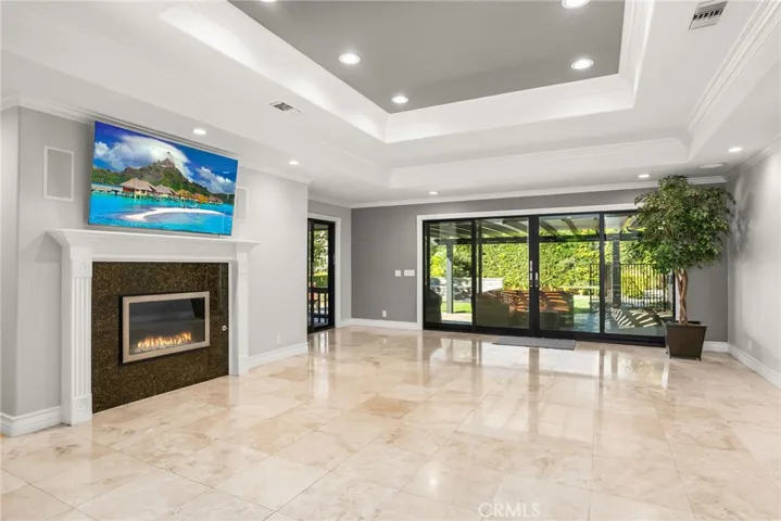 2381 N Euclid Avenue, Upland, California 91784