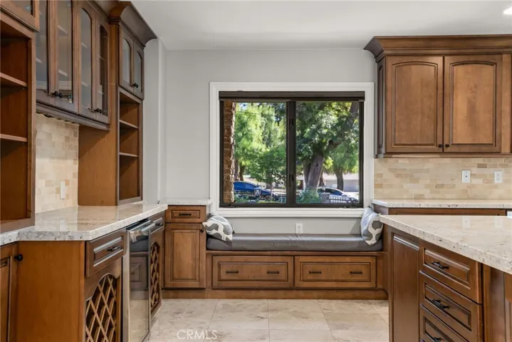 2381 N Euclid Avenue, Upland, California 91784