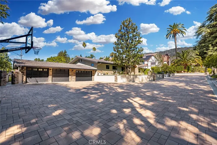 2381 N Euclid Avenue, Upland, California 91784