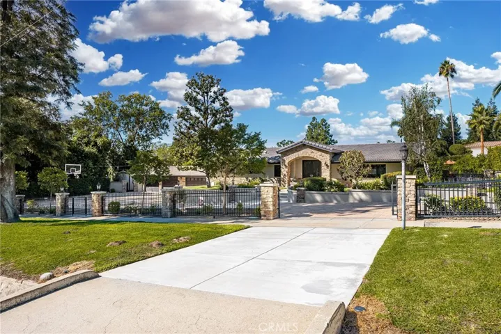 2381 N Euclid Avenue, Upland, California 91784