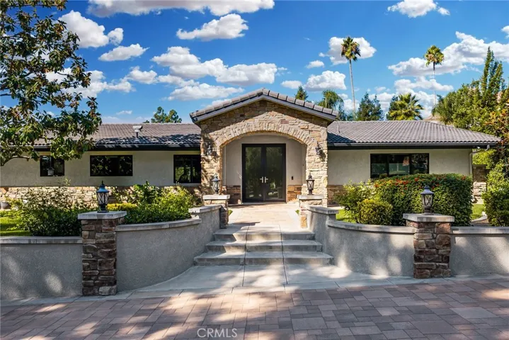 2381 N Euclid Avenue, Upland, California 91784