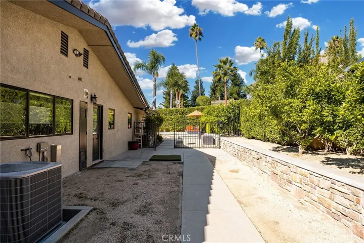 2381 N Euclid Avenue, Upland, California 91784