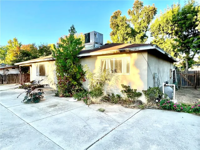 3316 Carson Court, Merced, California 95348