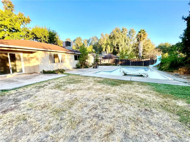 3316 Carson Court, Merced, California 95348