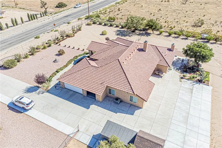 15813 Willow Street, Hesperia, California 92345