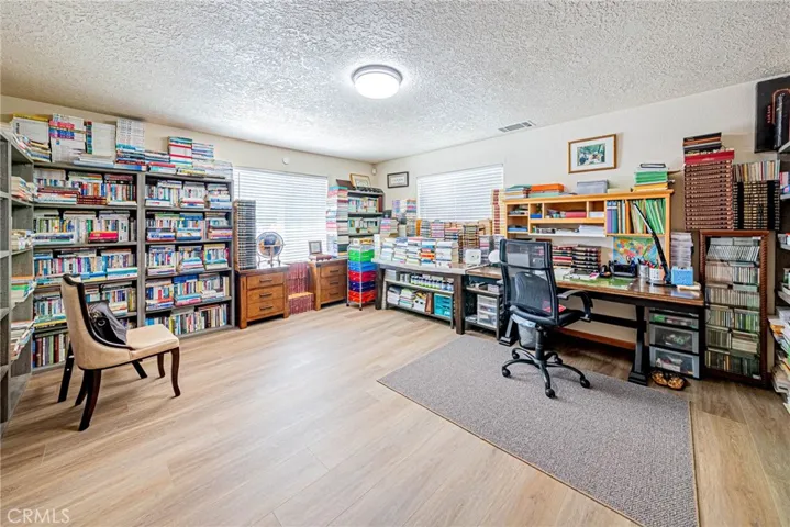 15813 Willow Street, Hesperia, California 92345
