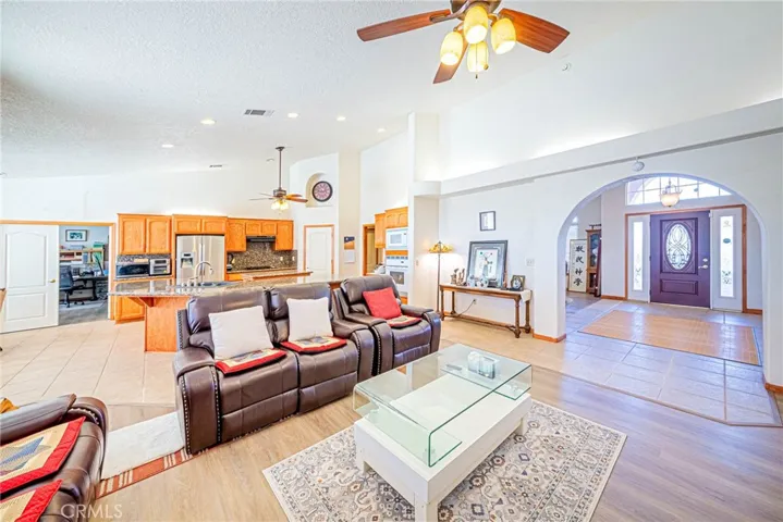 15813 Willow Street, Hesperia, California 92345