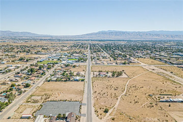 15813 Willow Street, Hesperia, California 92345