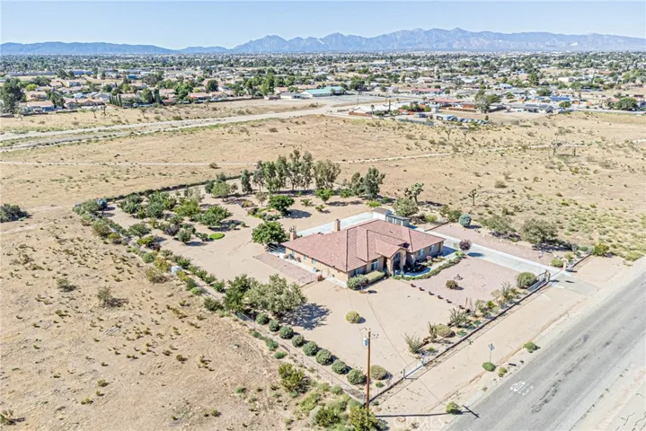 15813 Willow Street, Hesperia, California 92345