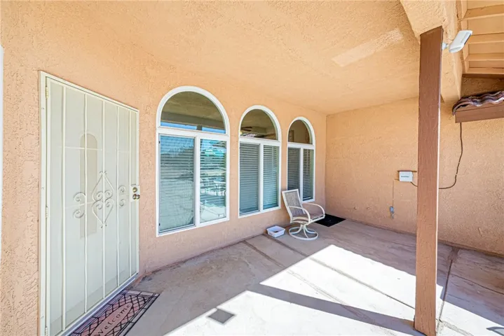 15813 Willow Street, Hesperia, California 92345