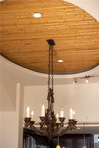 high ceilings on 2nd floor