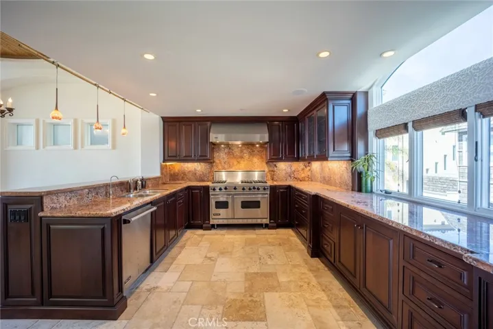 61 A Surfside, Surfside, California 90743