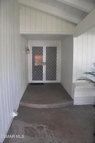 Attractive entry