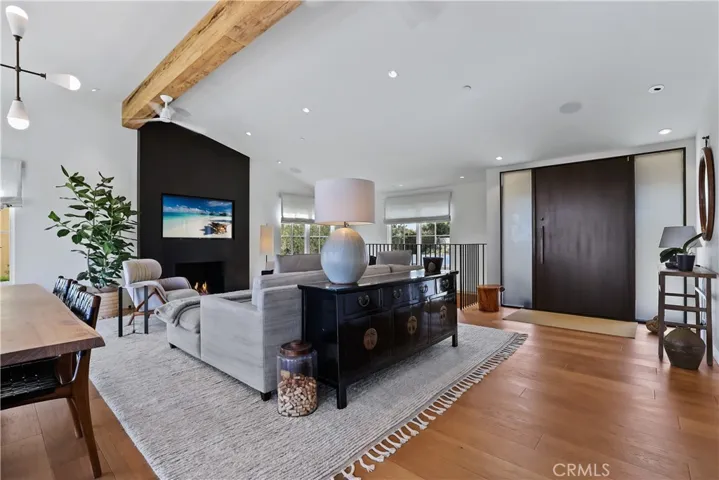 515 Poplar Street, Laguna Beach, California 92651