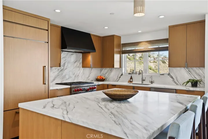 515 Poplar Street, Laguna Beach, California 92651