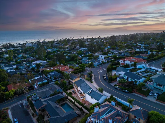515 Poplar Street, Laguna Beach, California 92651