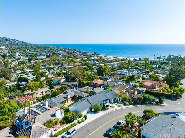 515 Poplar Street, Laguna Beach, California 92651