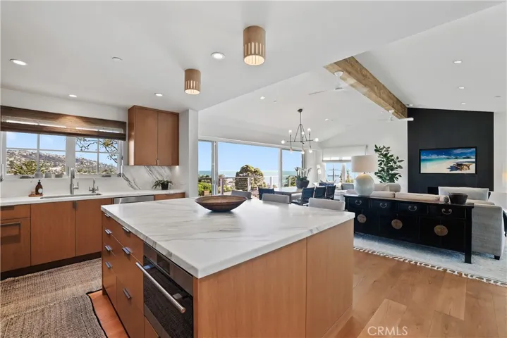 515 Poplar Street, Laguna Beach, California 92651