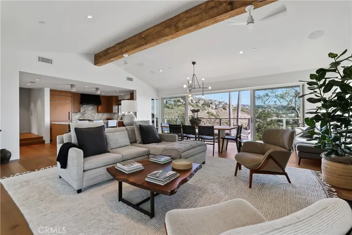 515 Poplar Street, Laguna Beach, California 92651
