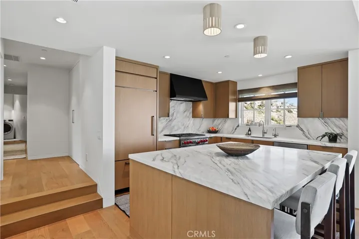 515 Poplar Street, Laguna Beach, California 92651