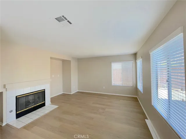651 Pointe Vista Lane, Corona, California 92881