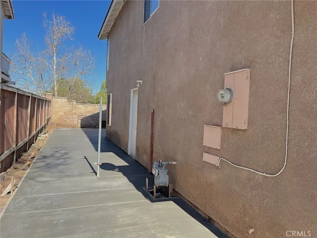 651 Pointe Vista Lane, Corona, California 92881