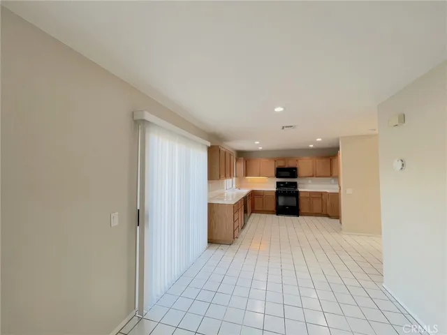 651 Pointe Vista Lane, Corona, California 92881