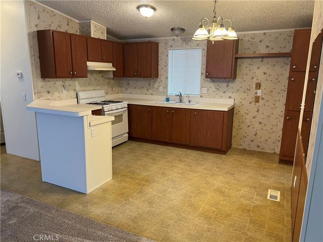 34611 Avenida Serena, Barstow, California 92311