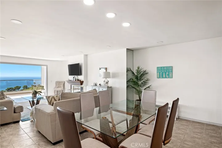 3200 La Rotonda Drive 113, Rancho Palos Verdes, California 90275