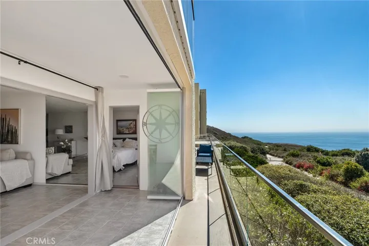 3200 La Rotonda Drive 113, Rancho Palos Verdes, California 90275