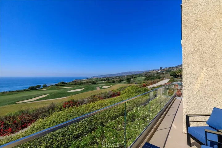 3200 La Rotonda Drive 113, Rancho Palos Verdes, California 90275