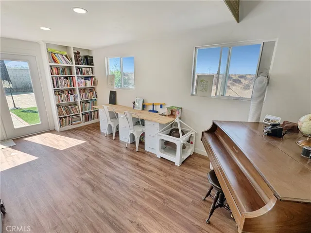 Outbuilding Main Floor