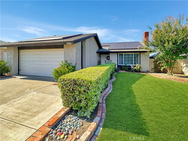 7211 Auld Street, Riverside, California 92503