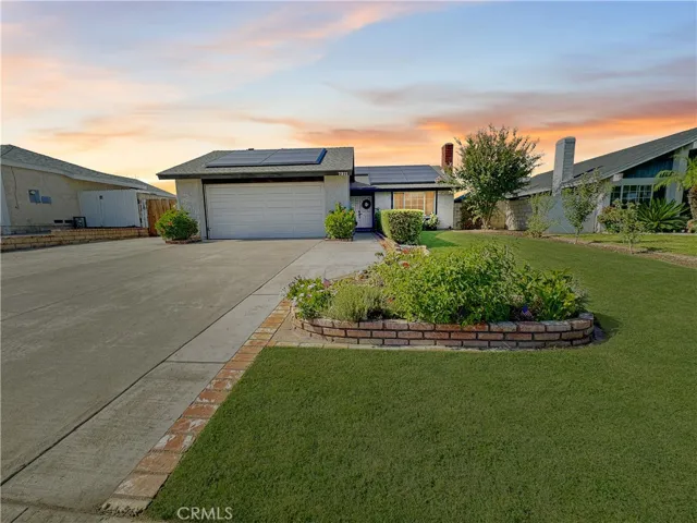 7211 Auld Street, Riverside, California 92503