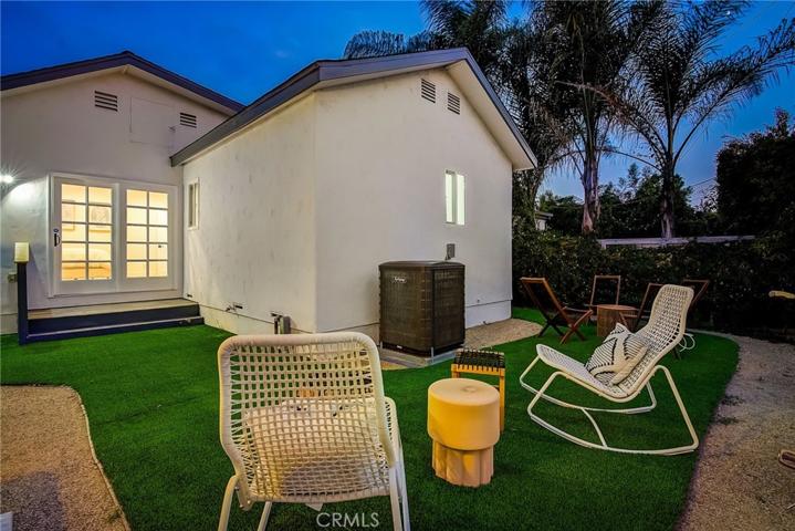 2001 S Spaulding Avenue, Los Angeles, California 90016
