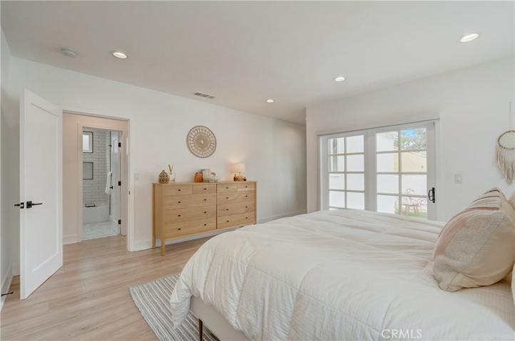 2001 S Spaulding Avenue, Los Angeles, California 90016