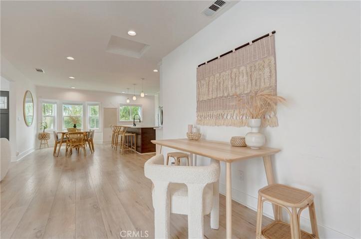 2001 S Spaulding Avenue, Los Angeles, California 90016