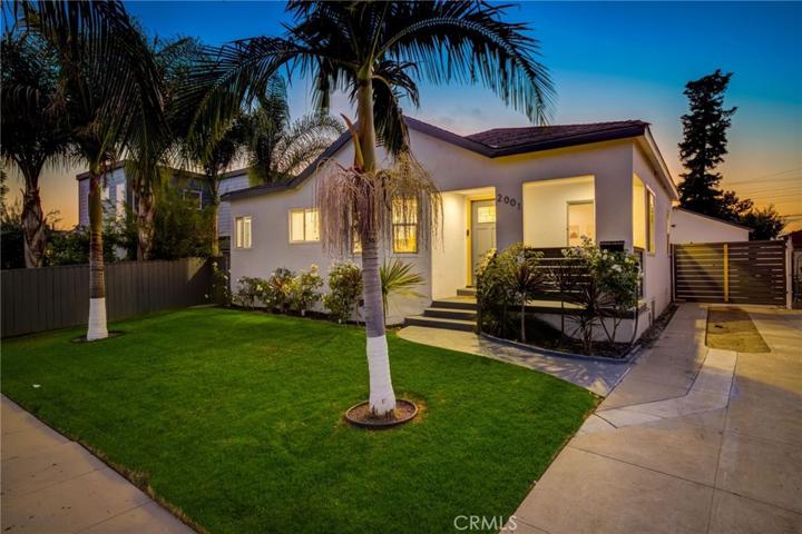 2001 S Spaulding Avenue, Los Angeles, California 90016