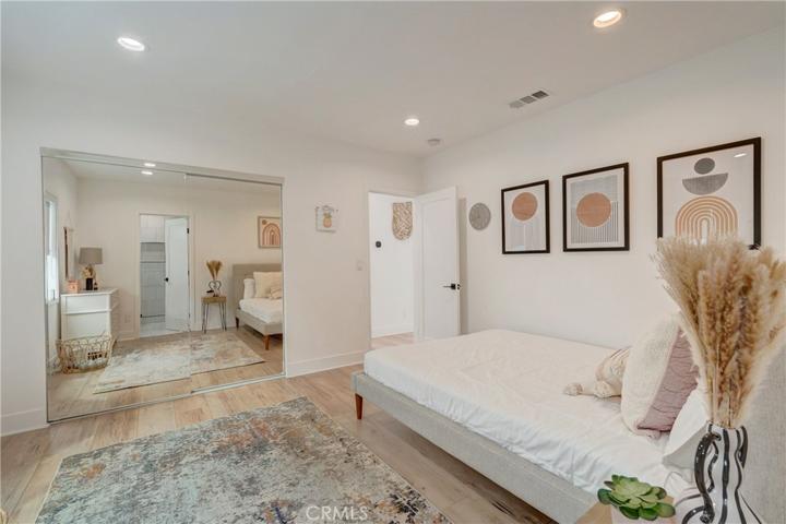 2001 S Spaulding Avenue, Los Angeles, California 90016
