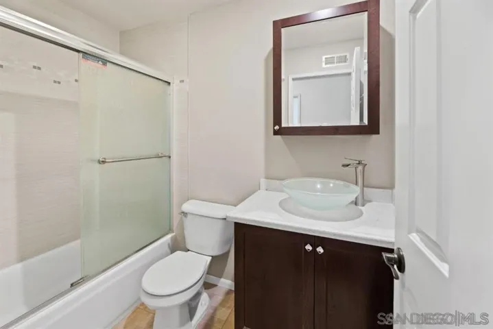 12488 Heatherton Ct Unit 51, San Diego, California 92128