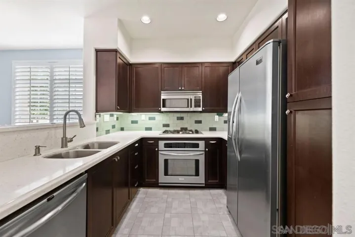 12488 Heatherton Ct Unit 51, San Diego, California 92128