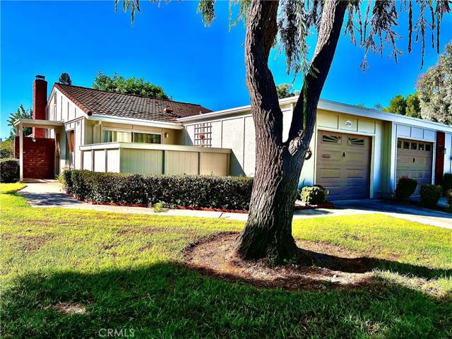 3294 San Amadeo Unit A, Laguna Woods, California 92637