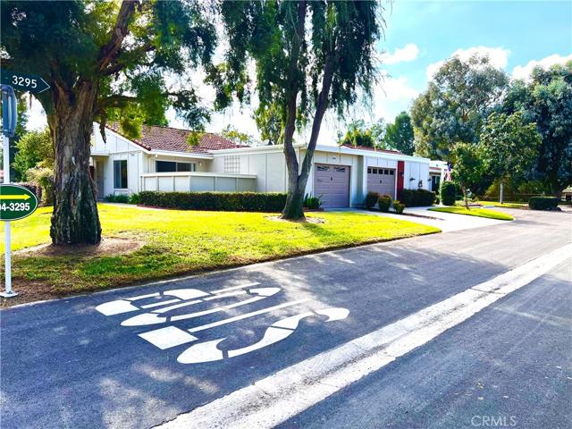 3294 San Amadeo Unit A, Laguna Woods, California 92637