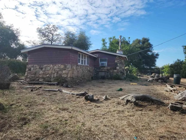 25136 Viejas Boulevard, Descanso, California 91916