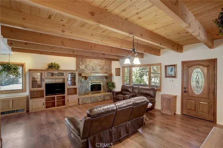 2170 Mariposa Lane, Big Bear City, California 92314
